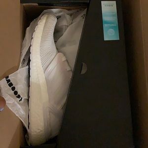 Adidas ULTRA BOOST 20